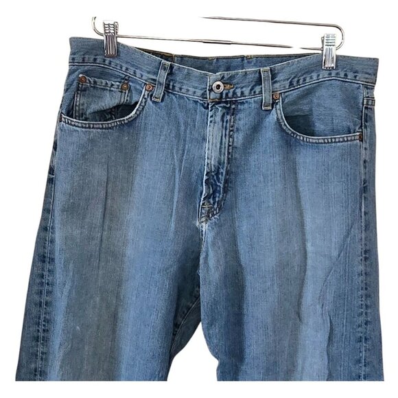 VTG Lucky Brand Dungarees Mens Relaxed Fit Distressed Denim Jeans Classic Wash - Picture 1 of 10